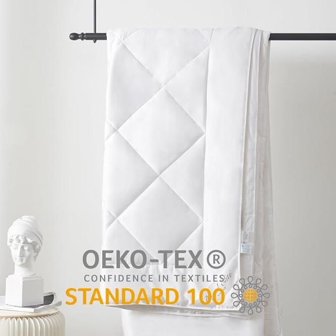 Luxury Cooling Comforter King Size, 100% Viscose from Bamboo, Lightweight Breathable Cooling Blanket for Hot Sleepers, Hypoallergenic,106 * 90 inches, White