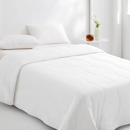 EASELAND King Tencel Cooling Comforter for Hot Sleepers - Double-Sided Lightweight and Breathable Fabric for Night Sweats - All Season Cooling Blanket Machine Washable（108x90in, Withe）