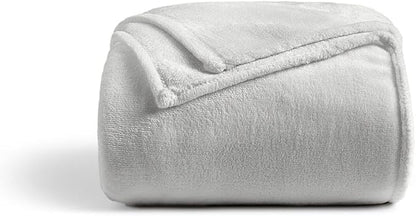 Cosy House Collection Everyday 1500 Series Fleece Blanket - Master Bedroom Essentials - All Season, Stays Fresh & Clean - Soft, Breathable & Skin-Friendly (King/Cal King, Silver)