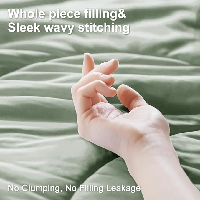 Lightweight Comforter Cooling Sage Green, All Season Duvet Insert Breathable King Size Summer Bedding, Soft Microfiber Cool Down Alternative Quilt with Corner Tabs, 102x90 inch