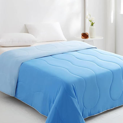 EASELAND Queen Tencel Cooling Comforter for Hot Sleepers - Double-Sided Lightweight and Breathable Fabric for Night Sweats - All Season Cooling Blanket Machine Washable（90x90in, Blue）