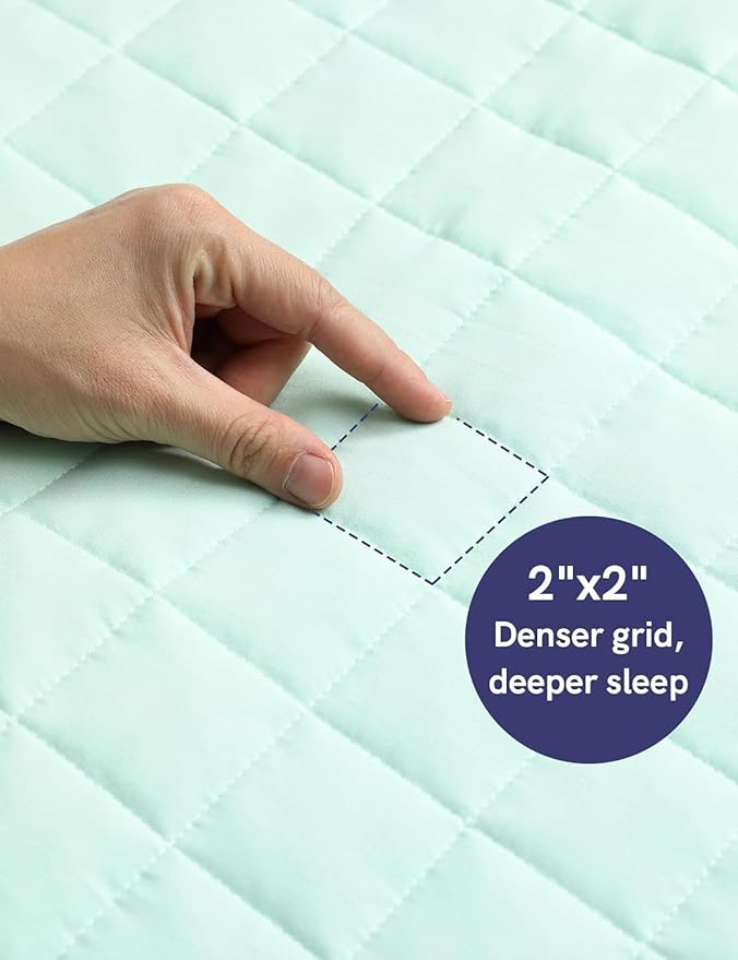 YnM King Size Weighted Blanket for Adults (88x104 Inches, 15 Pounds, Mint Green), Exclusive Smallest Compartments with Glass Beads, Heavy Bed Blanket for Two Persons of 70~140lbs on Queen or King Bed