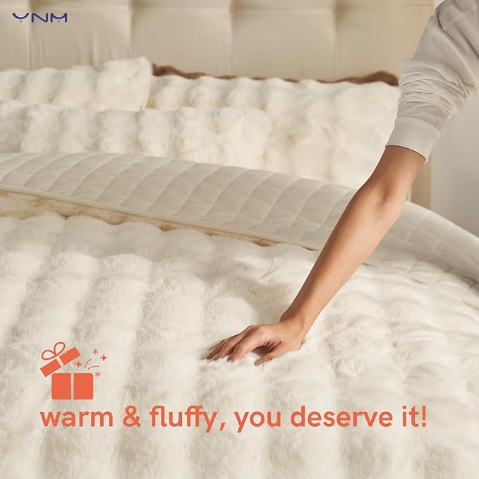 YnM Ultra-Soft Weighted Blanket, Fluffy Bubble Cuddle Heavy Bed Blanket, Plush Faux Fur Big Comforter, Soft & Warm Home Decor Piece (Cream, 90''x90'' 20lbs, Full/Queen)