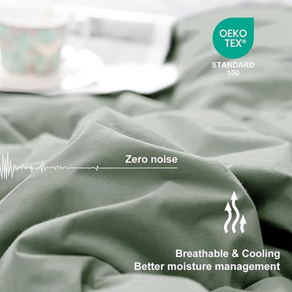 Lightweight Comforter Cooling Sage Green, All Season Duvet Insert Breathable King Size Summer Bedding, Soft Microfiber Cool Down Alternative Quilt with Corner Tabs, 102x90 inch