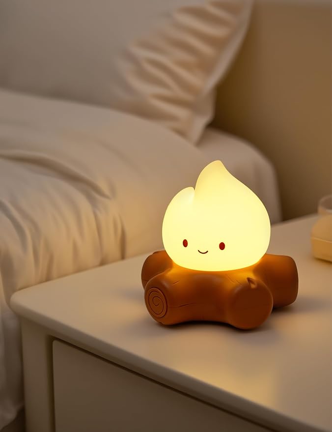 Chibi Campfire Night Light, Silicone, LED Flickering Flame Lights, Dimmable, Rechargeable Bedside Nightlight, Anime Kawaii Lamp Décor