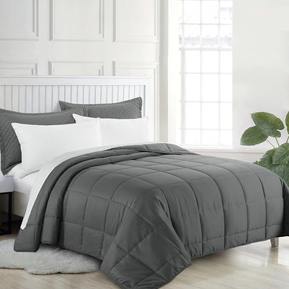 HOMBYS Oversized King Comforter 120x98, Lightweight Quilted Down Alternative Duvet Insert for All Season,Grey,8 Corner Tabs
