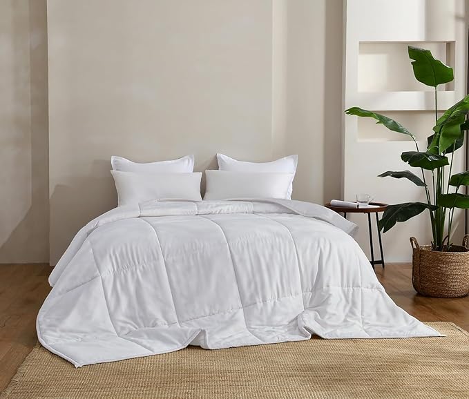 NATUREFIELD Lightweight Bamboo Quilt King Size – Cooling Summer Comforter Only, Rayon from Bamboo Cover, Breathable Box Stitch Spring Bedding with 200g Fill (125 GSM), 106x90 Inch, White