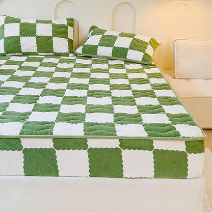 Milk Velvet Checkered Bedding Mattress Cover, Super Soft Elastic Bed Sheets with Pillowcase - Washable 12'' Deep Pocket Mattress Pad
