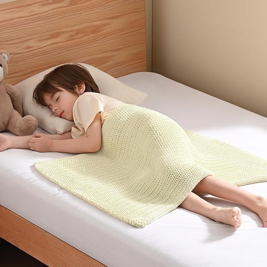 Guohaoi Knitted Weighted Lap Pad (Cream 20"x30" 2lbs) No Beads Cooling Weighted Blanket, Breathable Chunky Knit Blanket, Small Throw Blanket for Travel Indoor Outdoor
