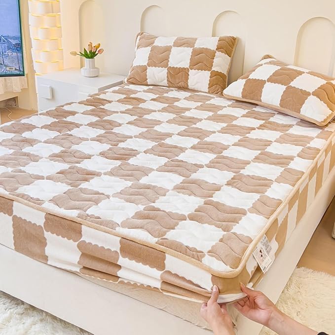Milk Velvet Checkered Bedding Mattress Cover, Super Soft Elastic Bed Sheets with Pillowcase - Washable 12'' Deep Pocket Mattress Pad