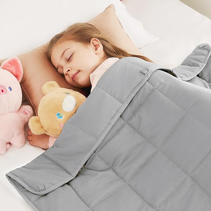 CuteKing Weighted Blanket - Weighted Blanket with Premium Glass Beads - Breathable Heavy Blanket for Comfort Sleep - Thick Blanket All Season (5lbs, 36"x48", Light Grey)
