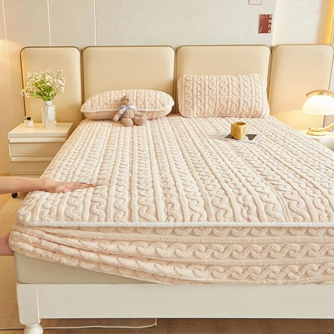 Queen Size Luxury Velvet Mattress Cover - Warm Thicken Mattress Protector with Elastic Band, Soft Fitted Sheet Deep Pocket 12In Topper - Bed Bedroom Sleep Comfort