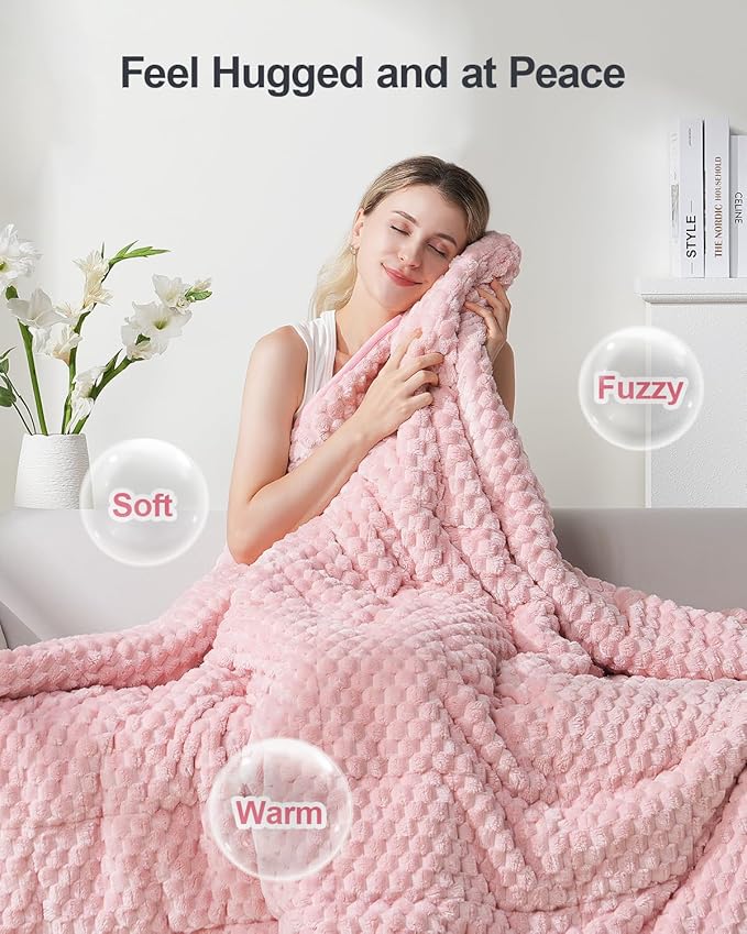Super Soft Luxury Fleece Sherpa 20 lbs Weighted Blanket for Adults, Turtle Shell Fluffy Cozy Warm Queen Weighted Throw for Winter, Ceramic Beads Washable Heavy Blankets for Couch Bed, Pink, 60" x 80"