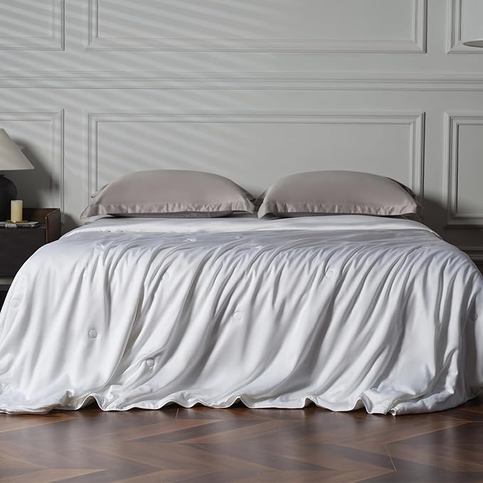 EP Mode Mulberry Silk Filled Quilt with 100% Viscose from Bamboo Fabric, Natural Lightweighted Cooling Comforter (White, Twin 68” X 88”)