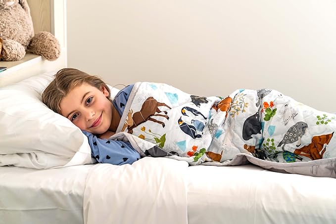 Aricove Kids Weighted Blanket, 5 lb, 36x48 inches, Small Size, Soft Cotton, Machine Washable, Grey/Snow Animals