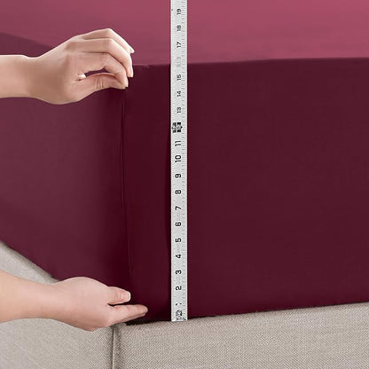 Empyrean 2 Pack Queen Fitted Sheets - Deep Pocket, 14-16 Inch Ultra Soft Microfiber, Wrinkle & Fade Resistant, Shrinkproof, Durable & Breathable, Perfect for Queen Beds, Burgundy Red