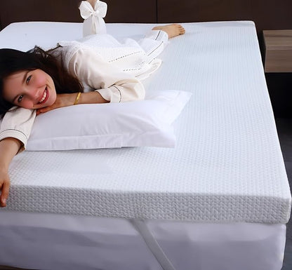 Queen Mattress Topper, Queen Memory Foam Mattress Topper 3 Inch High Density Mattress Pad Comfort Cooling, Bed Topper with Removable Cover, 4 Elastic Straps White, CertiPUR-US Certified