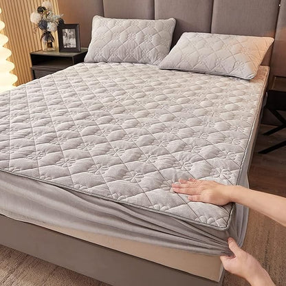 Milk Velvet Checkered Bedding Mattress Cover, Super Soft Elastic Bed Sheets with Pillowcase - Washable 12'' Deep Pocket Mattress Pad