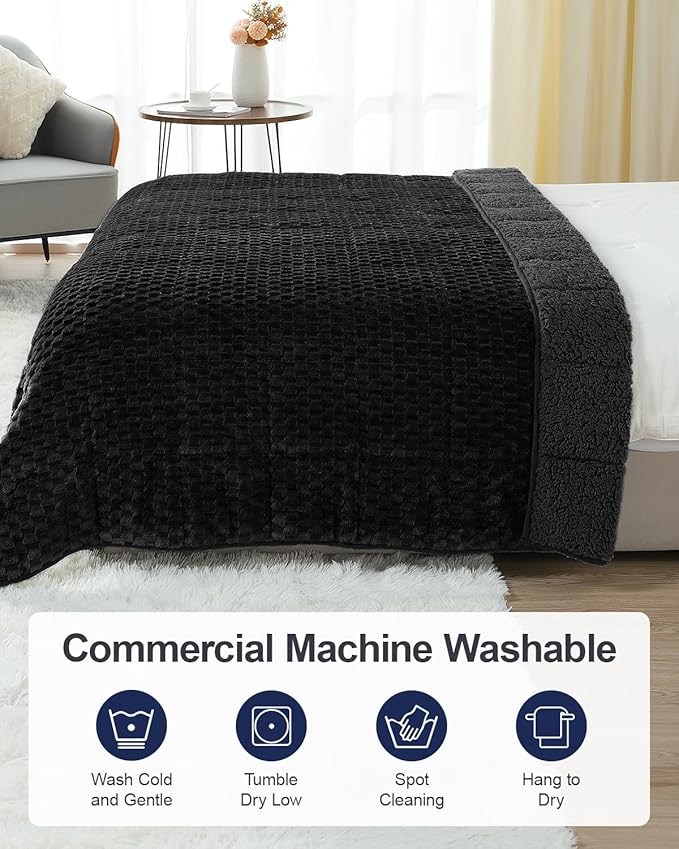 Super Soft Luxury Fleece Sherpa Weighted Blanket 15 lbs for Adults, Turtle Shell Fluffy Cozy Warm Twin Weighted Throw for Winter, Ceramic Beads Washable Heavy Blankets for Couch Bed, Black, 48" x 72"