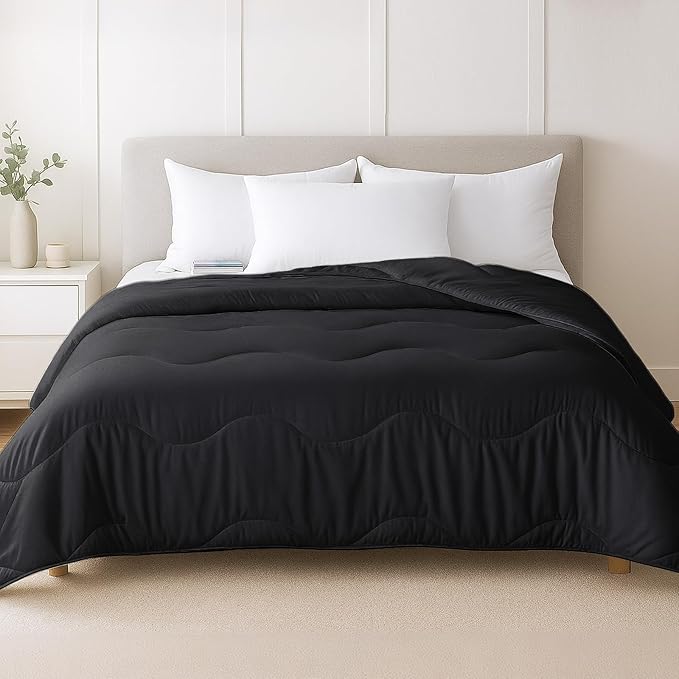 Lightweight Comforter Cooling Black, All Season Duvet Insert Breathable Full Size Summer Bedding, Soft Microfiber Cool Down Alternative Quilt with Corner Tabs, 82x86 inch