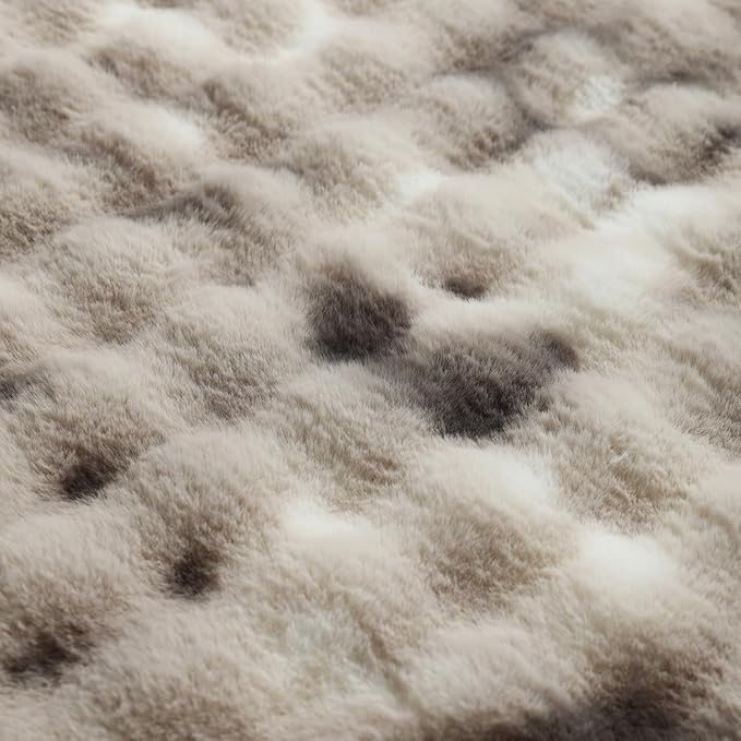 YnM Ultra-Soft Weighted Blanket, Fluffy Bubble Cuddle Heavy Bed Blanket, Plush Faux Fur Big Comforter, Soft & Warm Home Decor Piece (Tie-dye Brown, 90''x90'' 15lbs, Full/Queen)