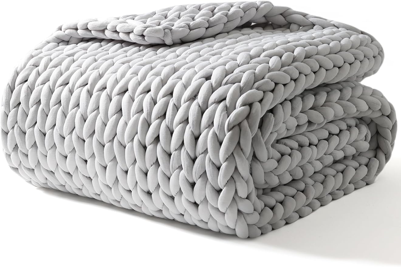 YnM Weighted Blanket, Handmade Chunky Yarn Knitted Design, Soft and Cozy, Temperature Regulating and Breathable, Machine Washable Throw for Sleep or Home Decor (Silver Grey, 80x87 Inch, 25lbs)