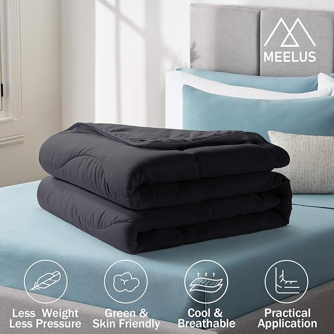 Lightweight Comforter Cooling Black, All Season Duvet Insert Breathable Twin Size Summer Bedding, Soft Microfiber Cool Down Alternative Quilt with Corner Tabs, 64x88 inch