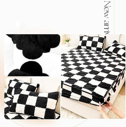 Milk Velvet Checkered Mattress Cover, Cow Flannel Fitted Sheet, Milk Velvet Bedding Sheets, Ultra Soft Fluffy Non-Slip Protective Cover for Bed Mattress (Khaqi,70.8 * 78.7IN)