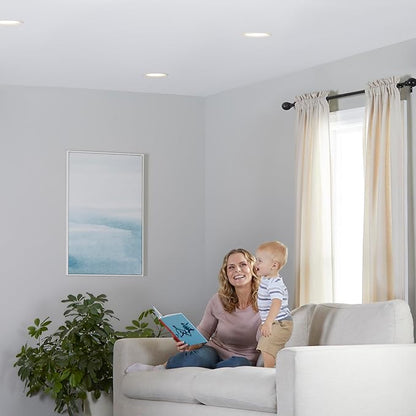 Amazon Basics Smart BR30 LED Light Bulb, Dimmable Soft White (2700K), 9W (60W Equivalent), 800LM, Works with Alexa Only, 2.4 GHz Wi-Fi, No Hub Required, 1 Pack
