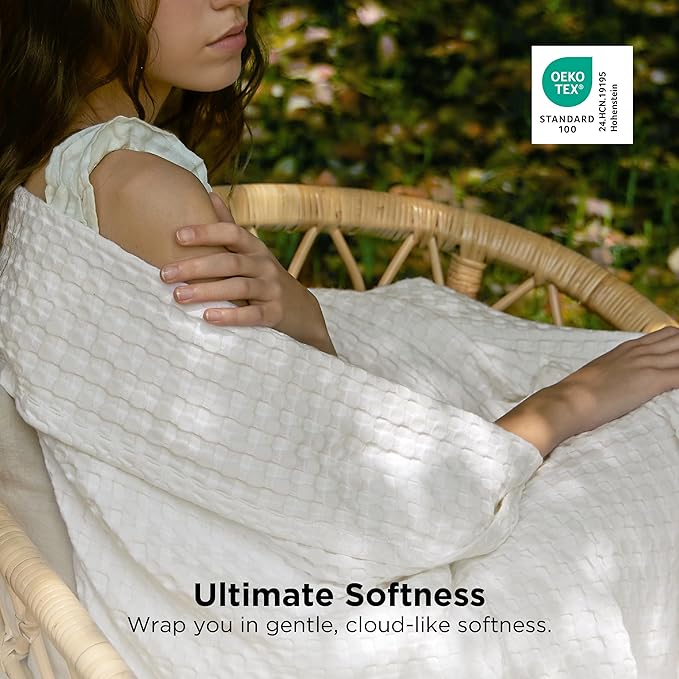Bedsure Cooling Cotton Waffle Twin XL Blanket - Lightweight Breathable Blanket of Rayon Derived from Bamboo for Hot Sleepers, Luxury Throws for Bed, Couch and Sofa, Ivory, 66x90 Inches