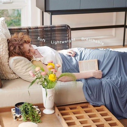 Bedsure Navy Cooling Blanket Full Size for Hot Sleepers - Summer Blanket Full Size Cold Bed Cool Arc-Chill Thin Ice Cooled Bedding with Rayon Derived from Bamboo Night Sweats Hot Flashes, 80x90