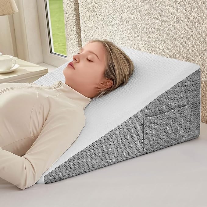 Wedge Pillow for Sleeping & Resting, 24"x24"x7.5" Memory Foam Cushion with Grey White Patterned Polyester Cover, Ideal for Bedroom & Living Room – Comfortable Support for Adults