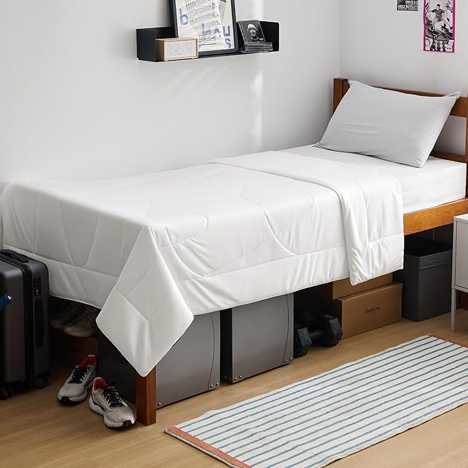 Bedsure Cooling Comforter Twin Size - GentleSoft Moisture Wicking Cooling Blanket for Hot Sleepers, Breathable Lightweight Duvet Insert, Dual-Sided Summer Blanket, White, 68x88 Inches