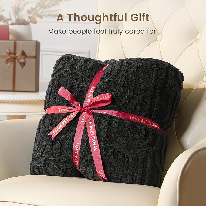 Sherpa Fleece Adult Weighted Blanket Great for Sleep, 15 lbs Dual Sided Soft Fuzzy Heavy Blankets for Couch Bed Sofa, Cozy Warm Fluffy Arched Jacquard Throw for Winter (Black, 60" x 80", 15 Pounds)