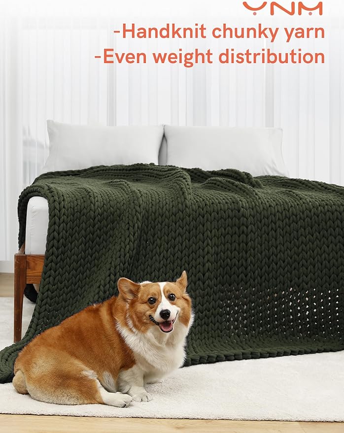 YnM Cotton Weighted Blanket, Handmade Chunky Knitted Design, Soft and Cozy, Temperature Regulating and Breathable, Machine Washable Throw for Sleep or Home Decor (Pine Green, 48x72 Inch, 20lbs)