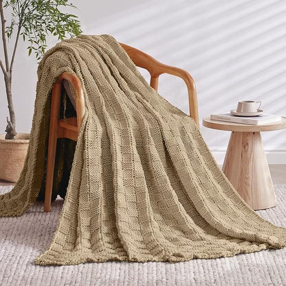 Knitted Weighted Blanket for Adults, 50' x 60'' 5lbs, Breathable Chunky Knit Blanket, Cooling for Hot Sleepers, Christmas Home Decor (Camel)