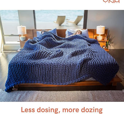 YnM Weighted Blanket, Handmade Chunky Yarn Knitted Design, Soft and Cozy, Temperature Regulating and Breathable, Machine Washable Throw for Sleep or Home Decor (Silver Grey, 60x80 Inch, 15lbs)
