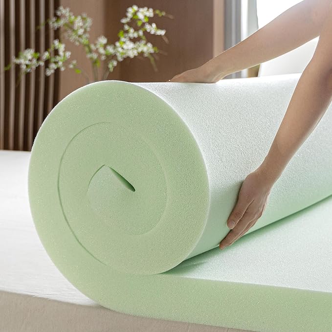 ZINUS 4 Inch Green Tea Memory Foam Mattress Topper, Dorm Bedding, Pressure-Relieving Layer, Ideal for Back Pain Relief, Compact WONDERBOX Packaging, CertiPUR-US Certified, Twin