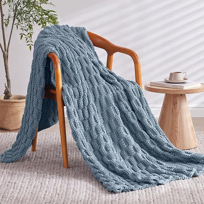 Knitted Weighted Blanket for Adult, No Beads Heavy Blanket 70” x 90'' 20lbs, Breathable Chunky Knit Blanket, Cooling Weighted Blanket for Hot Sleepers, Christmas Home Decor (Light Blue)