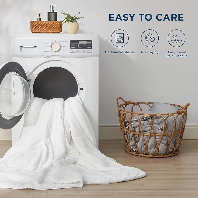 Bedsure Cooling Comforter King Size - GentleSoft Moisture Wicking Cooling Blanket for Hot Sleepers, Breathable Lightweight Duvet Insert, Dual-Sided Summer Blanket, White, 102x90 Inches