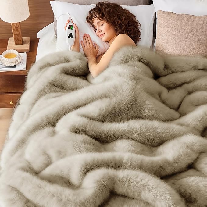 Heated Electric Blanket Twin, Octrot 60"X80" Faux Fur Heating Blanket Luxury Christmas Gifts Heavy Plush with 10 Heats Levels & 8 Hours Auto Off,Super Cozy Warm Fuzzy,Fluffy Decor Winter Warming,Beige