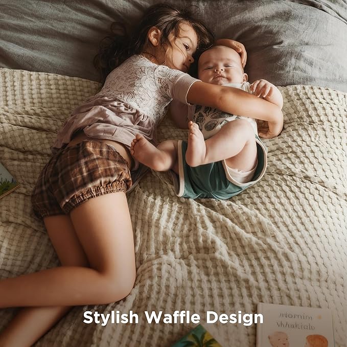 Bedsure Cooling Cotton Waffle King Size Blanket - Lightweight Breathable Summer Blanket of Rayon Derived from Bamboo for Hot Sleepers, Luxury Throws for Bed, Couch and Sofa, Light Brown, 104x90 Inches