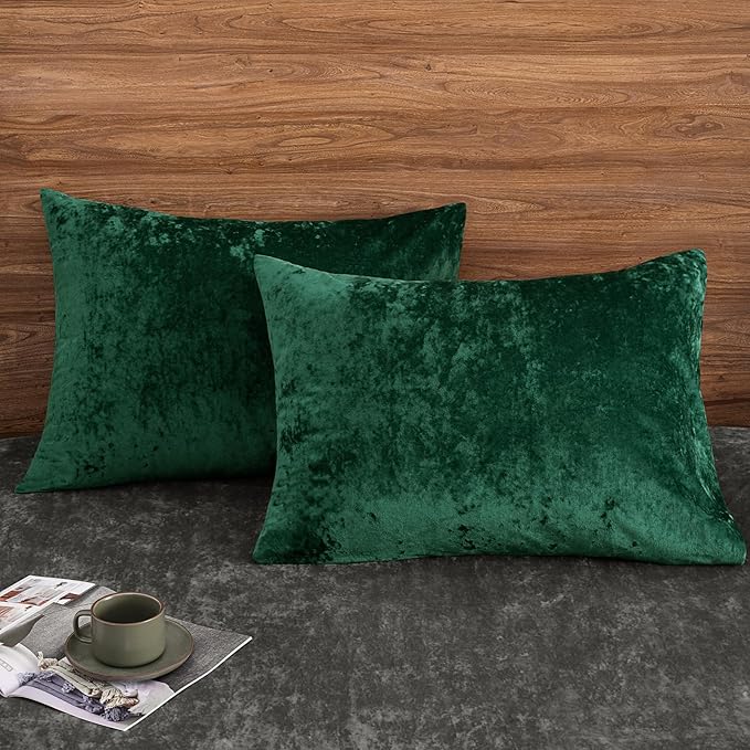 PHF Truly Velvet Pillowcases King Size, No Insert, 2 Pack Ultra Soft Breathable Pillow Shams Covers with Envelope Closure, 20" X 36" Luxury Cozy Warm Fuzzy Flannel, Emerald Green