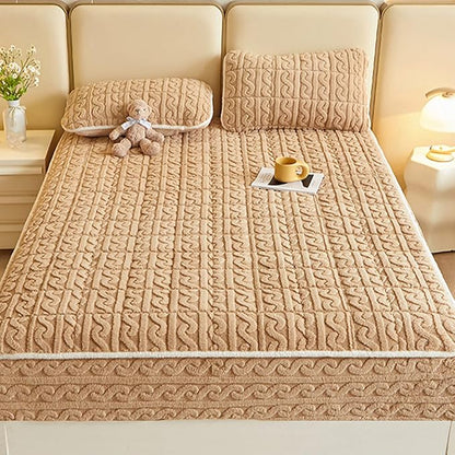 Queen Size Luxury Velvet Mattress Cover - Warm Thicken Mattress Protector with Elastic Band, Soft Fitted Sheet Deep Pocket 12In Topper - Bed Bedroom Sleep Comfort