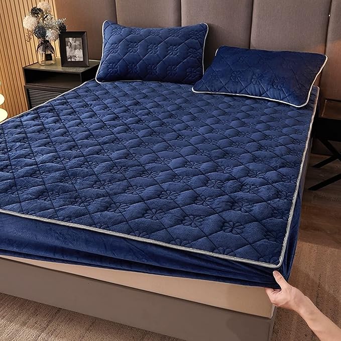 Milk Velvet Checkered Bedding Mattress Cover, Super Soft Elastic Bed Sheets with Pillowcase - Washable 12'' Deep Pocket Mattress Pad