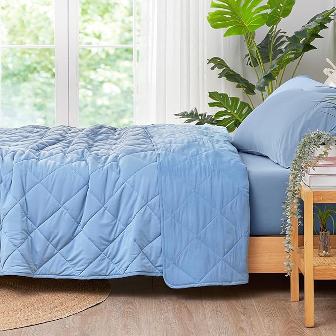 Cozy Bliss Cooling Blanket for Hot Sleepers King Size, Q-Max 0.45 Cooling Comfort, Cold Blankets for Night Sweats Sleeping, Ultra-Cool Lightweight Breathable Summer Blanket for Bed, Deep Blue