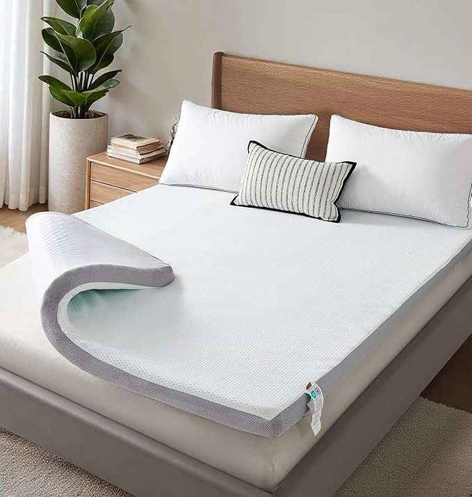 SAPHREAS 3 Inch Memory Foam Mattress Topper Full Size with Soft Ventilated Mattress Pad Cover, Egg Crate Bed Topper for Back Pain & Pressure Relief, CertiPUR-US Certified, 54x75