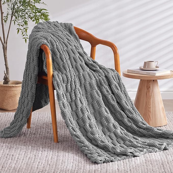 Knitted Weighted Blanket Kids, No Beads Heavy Blanket 36” x 48'' 5lbs, Breathable Chunky Knit Blanket, Cooling Weighted Blanket for Hot Sleepers, Christmas Home Decor (Light Grey)