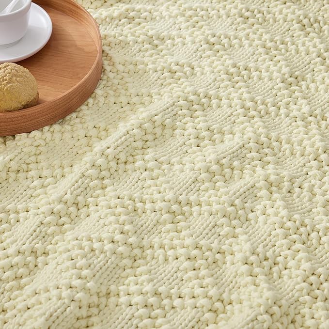 Knitted Weighted Blanket for Adult, Chunky Knit Weighted Throw for Sleep 36"*48" 3lbs, Cooling Breathable Heavy Blanket Machine Washable Blanket for Room Decor(Cream White)