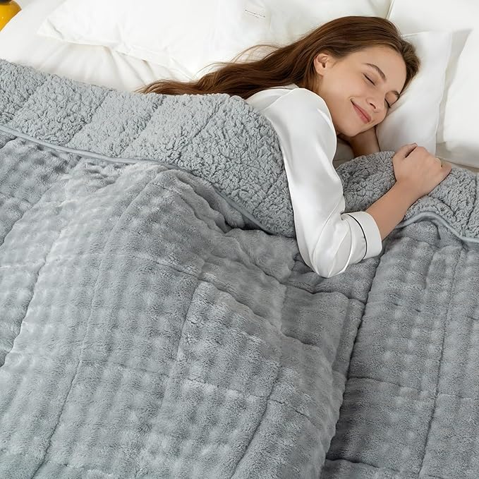 Cottonblue Weighted Blanket for Adults Queen Size 15 lbs, Soft Fuzzy Fleece Sherpa Weighted Throw Blankets 60x80 inches, Warm Cozy Fluffy Bubble GreyWinter Heavy Blanket for Bed Sofa Women Men Present